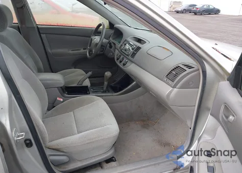 2003 Toyota Camry Le V6 из США, поврежденный, VIN 4T1BF32K63U035920